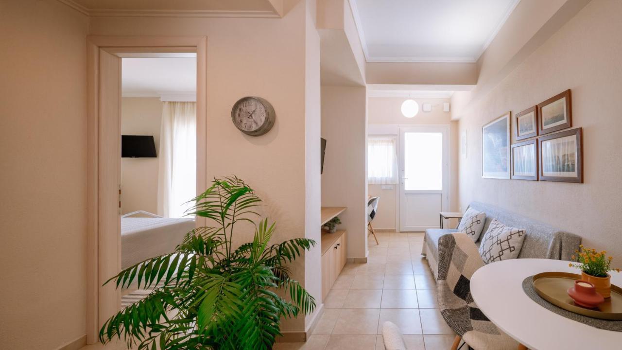 Helianthos Villa - Apartment No3 Кавала Экстерьер фото